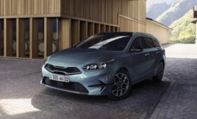 Хэтчбеку Kia Ceed добавили особую версию в Казахстане