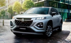 Недорогой кроссовер Suzuki Fronx: теперь с полным приводом, но не для всех