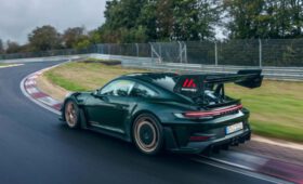 Porsche 911 GT3 RS MR готов к покорению Нюрбургринга