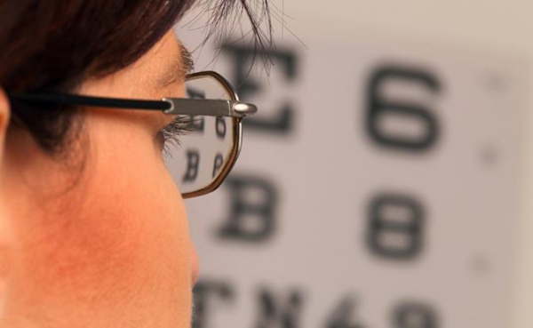 Врач-офтальмолог опровергла популярный миф о близорукости