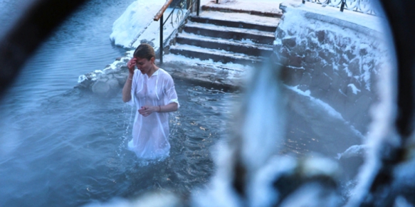 Названы напитки, которые увеличивают риск развития рака