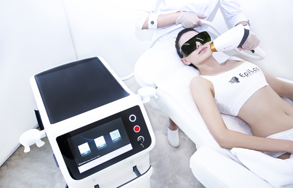 Почему стресс и нарушение сна могут вызывать акне