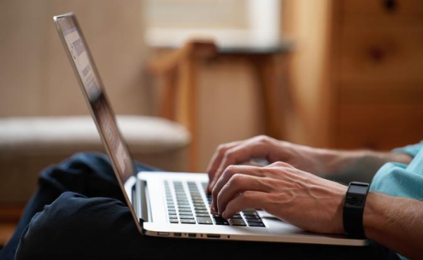 В Госдуме собрались кардинально реформировать институт самозанятости, а лучше&nbsp;&mdash; загнать всех на производство