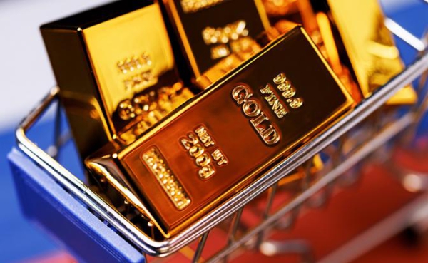 Что&nbsp;бы это значило: Россия продает золото из своих резервов тоннами, получили денег, как от нефти