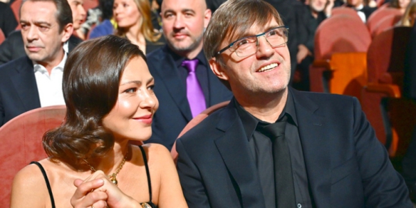 Эксперт описал, как Минфин и Иран влияют сейчас на курс доллара