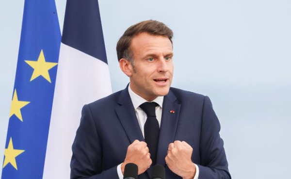 Труба зовет: Ближневосточная война заставила Эммануэль Макрона вспомнить о российской &laquo;Дружбе&raquo;