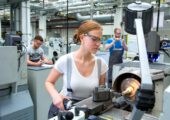 Stellantis сокращает больше трети инженеров в штаб-квартире Opel в Рюссельсхайме