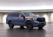 Ford Expedition отмечает 30-летие спецверсией в цвете спорткара Ford Mustang Dark Horse