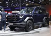Компания Hongqi представила новый рамный внедорожник и обновленный седан H9
