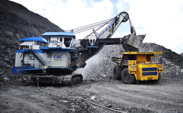 Дмитрий Довженко: Чудес не бывает, завтра на Кузбассе нефть, которая &laquo;сразу бензин&raquo;, не найдут