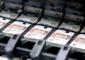 Губернаторам от партии власти прощают миллиардные долги