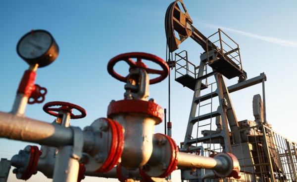 Мировые цены на нефть взлетели&nbsp;&mdash; погонятся&nbsp;ли за ними российские цены на бензин