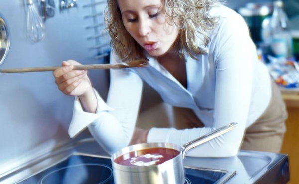 Врач назвал суп, который сжигает поджелудочную