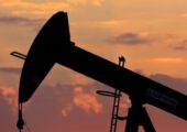 Бюджету ничего не страшно? Как выросли нефтегазовые доходы России в апреле