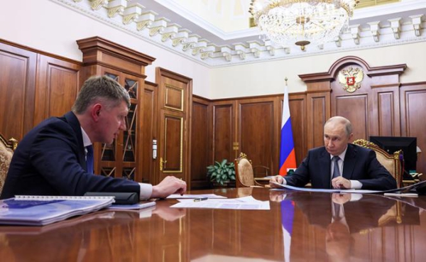 &laquo;Экономика пошла в рост&raquo;: Министр Решетников первым отчитался перед Путиным об улучшении жизни в России