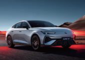 Лифтбек Changan Uni-V для России: рестайлинг и новая техника