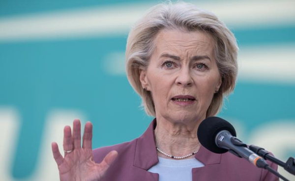 Фон дер Ляйен заявила о необходимости быстро завершить сделку с США