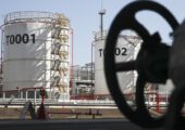 Минфин — народу: «Плюс 200 млрд в бюджет с нефтяного рынка позволят нам разве что концы с концами свести»