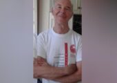 Актеру Михаилу Янушкевичу исполнилось 80: входит свободный человек – это про него