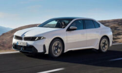 BMW i3 выходит на рынок в приветственной версии First Edition