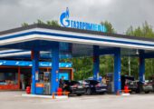 Заправку автомобиля на АЗС «Газпром нефти» можно оплатить в приложении Единой карты петербуржца