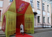 Кинозумеры попытались заморозить молодость и законсервировали инфантилизм своего поколения