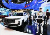 «Разогревочный» день ПМЭФ-2026 напомнил автосалон. Огромный и очень дорогой