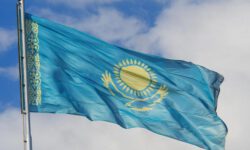 Скидки до 90%: Казахстан продал богатейшие месторождения вольфрама сыновьям Трампа