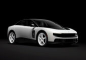 Весь в белом и за миллион: «нулевой» Ferrari Luce продадут на аукционе
