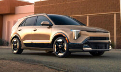Обновленный кроссовер Kia Niro лишился электрической модификации