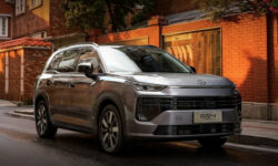 Кроссовер GAC GS4 нового поколения предложен сразу со скидками
