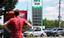 Андрей Заостровцев: Добывать, а не покупать топливо нам придётся еще очень долго