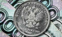 Эксперт сделал прогноз курса доллара и решения ЦБ по ключевой ставке