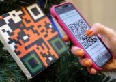 В магазин — по QR-коду. Секундочку, смотрим, нет ли здесь контрафакта