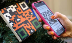 В магазин — по QR-коду. Секундочку, смотрим, нет ли здесь контрафакта