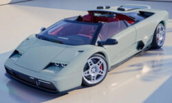 Рестомод Eccentrica V12 Roadster: безбашенный Diablo