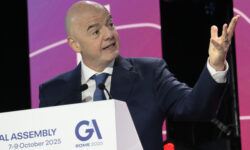 Инфантино запустил развал мирового футбола: сможет ли кто-то противостоять главе ФИФА
