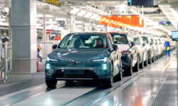 На родственных началах: Geely загрузит своими моделями европейские заводы Volvo