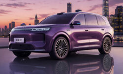 Большой гибрид Roewe Jiayue 07: в ожидании привлекательной цены