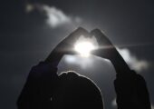 Полное затмение Солнца станет повтором затмения 2008 года: что будет видно из Москвы