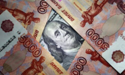 Эксперт сделал прогноз курса доллара после решения Минфина усилить закупки валюты