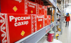 «Сладкая жизнь» подорожала — народ взялся за варенья, компоты, а кое-кто и за самогонку