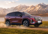 Кроссовер Geely Atlas получил новую версию: другая начинка и кое-что ещё