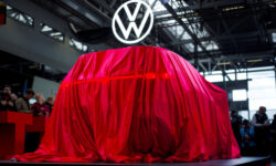 Концерн Volkswagen тонет в бюрократии и опять откладывает запуск новой платформы SSP