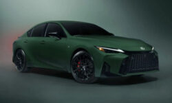Lexus IS обрел лимитированную спецверсию для Северной Америки