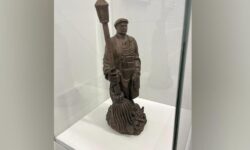 «Лужков — выдающийся мастер нецензурной брани»