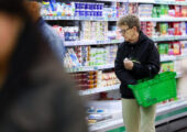 Годовая инфляция задумалась: Каких цен ждать россиянам к Новому году?