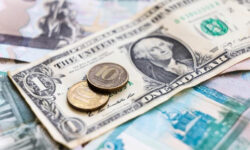 Минфин резко снижает покупки валюты и золота: что ждет курс доллара в сентябре?