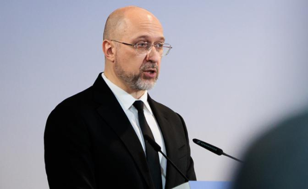 Шмыгаль раскрыл, как на Украину будут завозить топливо