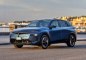Новая Lancia Gamma: старт продаж в Италии, есть полноприводная версия HF Integrale